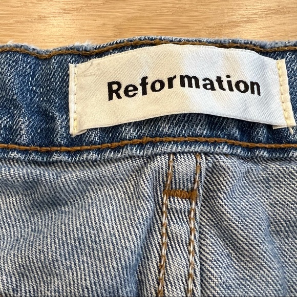 Reformation Dixie High Rise Jean Shorts - Picture 8 of 9